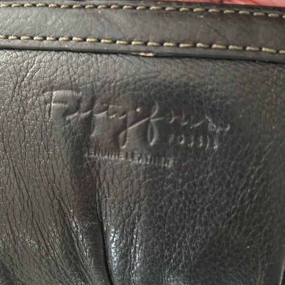 FOSSIL Black Leather Billfold - Picture 3 of 6